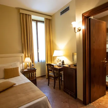 Otel Le Due Corti Como