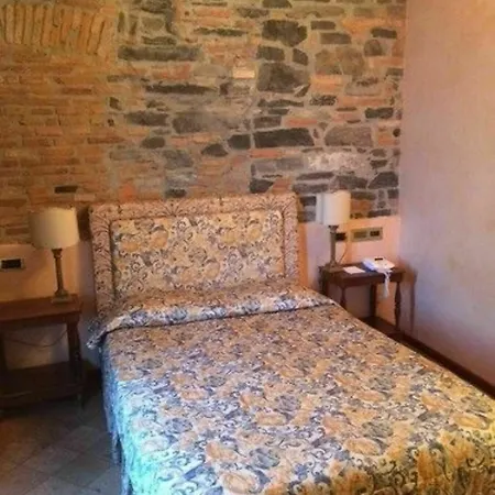 Le Due Corti 4* Como