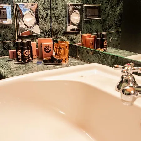 Le Due Corti 4* Como