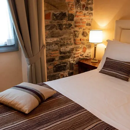 Le Due Corti Hotel 4*