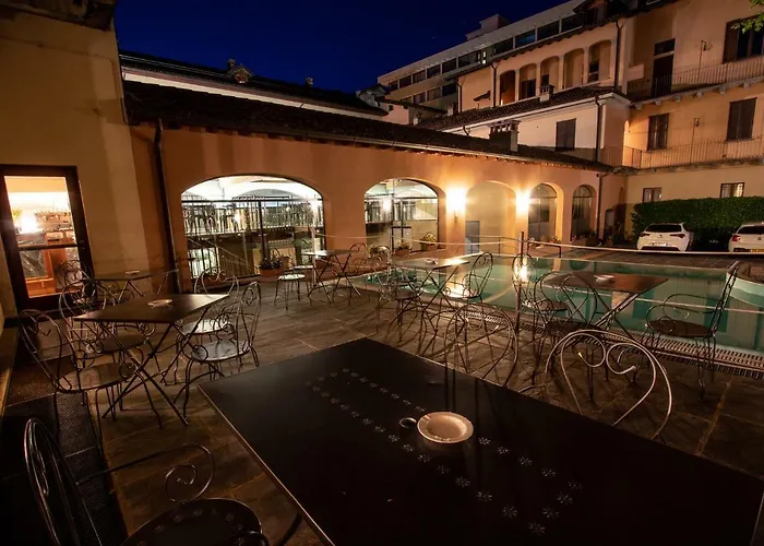 Le Due Corti Hotell Como